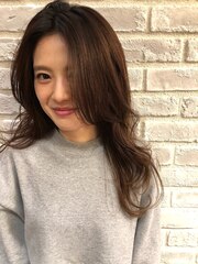 山田　萌恵(ネイリスト)