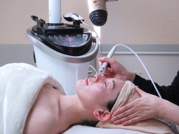 トット 恵比寿(totto)/４角栓吸引バキューム