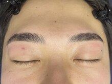 マユラボ/メンズ：HBL