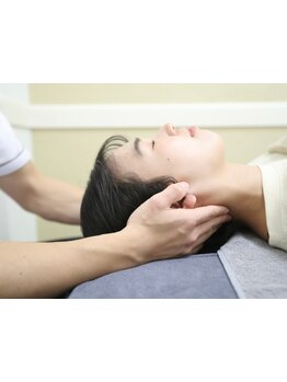 首・肩のつらさを改善したい