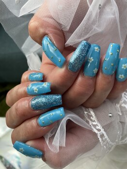 ホワイトネイル(White Nail)/長さ出しチップスカルプデザイン