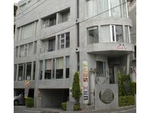 サザンベル 那覇店(Southern Belle)の雰囲気（那覇尚学院近く★建物向かって右手の階段からお入りください）