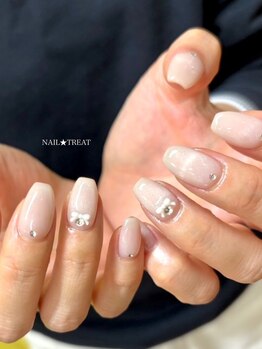 ネイルトリート 茨木駅前店(NAIL TREAT)の写真/多忙な方でも！駅徒歩3分、21時まで営業。洗練された指先で毎日をもっと素敵に◎
