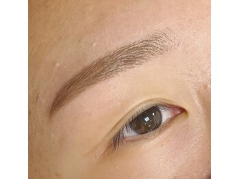 ビューステージ アイブロウサロン 新潟/平行眉デザイン