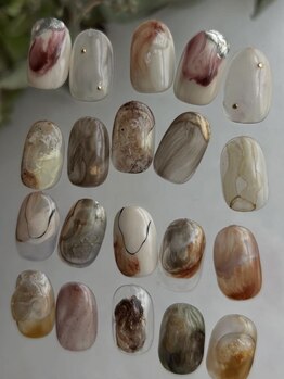 アプア(apua)の写真/ニュアンスデザインもパラジェル使用で爪にも優しい★お得な定額メニューが人気の秘密♪