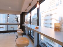 ルミエール パークサイド(L’MIERE parkside)の雰囲気(全室ドレッサー付個室なので、ゆったりとお過ごしいただけます。)