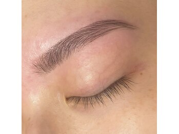 ビューステージ アイブロウサロン 新潟/平行眉デザイン