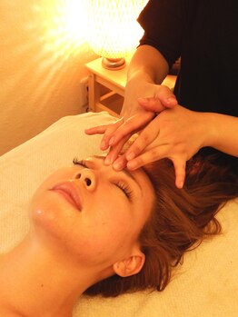 ピュシス(PHYSIS)/小顔リンパマッサージ