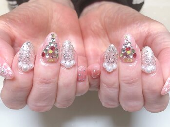 ネイルサロン マハロ 横浜四季の森フォレオ店(Nail Salon Mahalo)/ツリーネイル