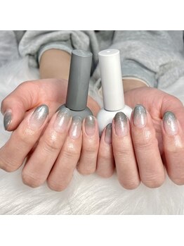 リッカヴァラ(Lycka VALLA)/カラグラ/ヴァラネイル/グレー