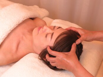 ミーチャビアンカ(MiciaBianca)/リンパマッサージ ヘッドスパ