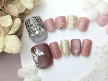 フローレスネイル(Flawless Nail)の写真/毎回オフ無料だから長く通える♪フットもトレンドデザイン豊富★【1カラー￥6180/フット定額￥6980～】