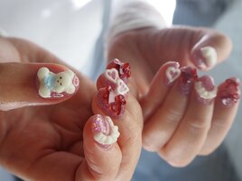 ピンクパーツ盛りネイル