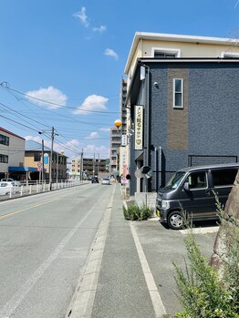 ゴッド(GOD)/外観