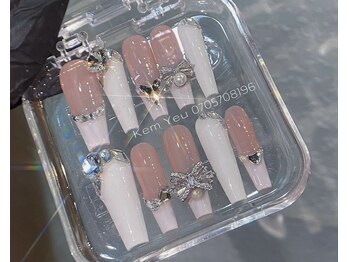 リナスパ(79LINA SPA)/