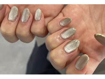 ミアネイル 越谷店(mia nail)/マグネット×細フレンチミラー