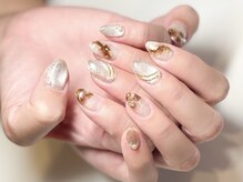 ネイルサロン クリスタルリーフ(Nailsalon Crystal Leaf)/マグネットネイル