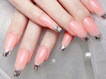 クイーンズネイルサロン(Queen's nail salon)/ガラスフレンチチップ長さだし