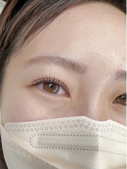 カティロン(CATTIRANT)の写真/佐賀駅5分☆下向きまつげも根本から立ち上げ、目元&目力UP次世代まつげパーマ【パリジェンヌ¥5500】