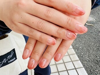 シンプルニュアンスネイル