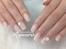 乳白色バラネイル