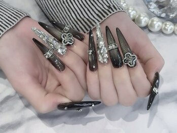 ドリス(Doris)の写真/大人女性におすすめのネイルサロンがNEWOPEN!高クオリティかつ長さ出しが得意★美しいゴージャスネイル♪