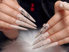 チカーノ×ゴシックネイル
