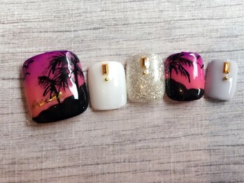 カットアンドスタイル クラウン(Cut & Style Clown)/フットジェルやり放題【横浜】