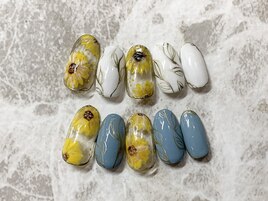 ひまわりネイル