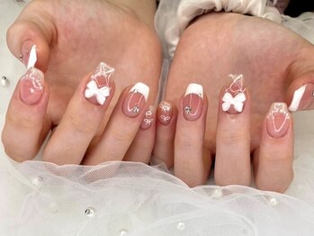 アンネ 明石店(ANNE)の写真/ちゅるんとデザインで指先を綺麗に♪オシャレ度UP★短い爪がお好きな方、お仕事柄爪を伸ばせない方にも◎