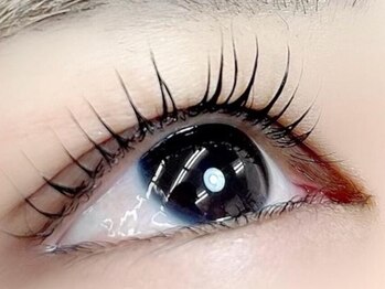 ルレーヴ 鴨江店(Le reve)の写真/【パリジェンヌラッシュ¥6600】くっきり印象的なまつげに！目の形に合わせた施術で貴方の目力を最大限に★