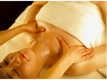 ボディッシュ 京阪百貨店守口店(Bodysh)/リンパのゴール地点はデコルテ！