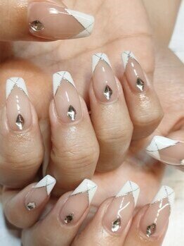 コルネイル(cor nail)の写真/高技術のベテランネイリストが1人1人の理想の指先を丁寧にカウンセリング◎理想のお手元へ導きます♪