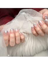 リッカヴァラ(Lycka VALLA)/ラメグラ/手描きフラワーネイル