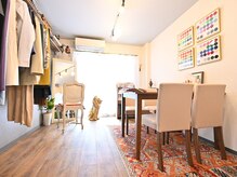 アマンカラー(aMan COLOR)/大切な照明環境