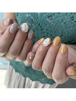 ネイルズビー 国府店(Nail's be)/フラワーネイル