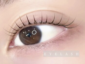 デイドット 札幌 北1条店(de.)/目尻流しデザイン/担当MIKA