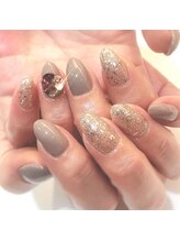 グラマラス アンジェアイ 荻窪店(glamourous ange eye)/グレージュネイル