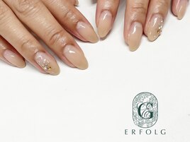 オフィスにも〇シンプルネイル！