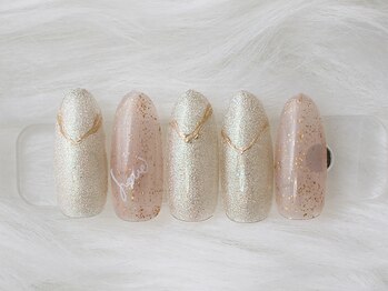 シェリー(cherie)の写真/【自爪を大切にする施術◎】全体のバランスをみながら、どの角度からも美しいフォルムで仕上げます♪