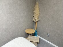 イチル(ichill)の雰囲気（カーテンで仕切った半個室のお席でゆっくりとお過ごしください）