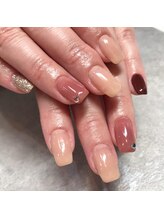 エヌ(#N)/ベージュ×ボルドー