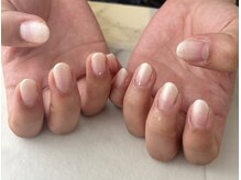 ファースト(FIRST)/グラデーションネイル