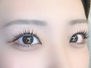 スキン 心斎橋店(skin)の写真/毛先まで濃く長く★大人気【最強マスカラパーマ上下】ケア&ぱっちり&持続upが叶う!束感仕上げの希望もok♪