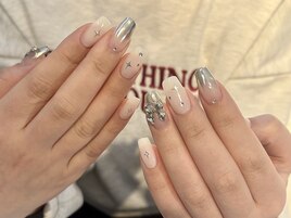 韓国シンプルネイル