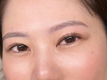 シアン(CYAN)の写真/＜自眉毛×理想の眉毛＝美眉スタイリング＞垢抜け眉で印象がグッと変わる！