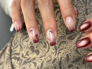 シュエット(Chouette)の写真/【トレンド☆大人の抜け感】お洒落な指先で周りの人と差をつけたい！デザイン力×高技術でリピーター続出◎