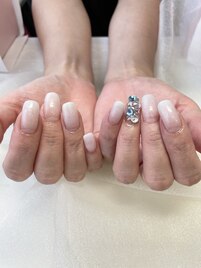 ホワイトグラデーション