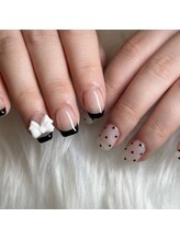 イルネイル バイ ルアナ(001..Nail by Luana.)/ブラックアシンメトリー