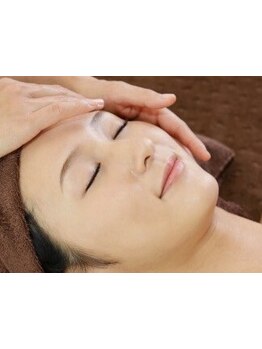 ホウレイ線・たるみ改善！予防ケア